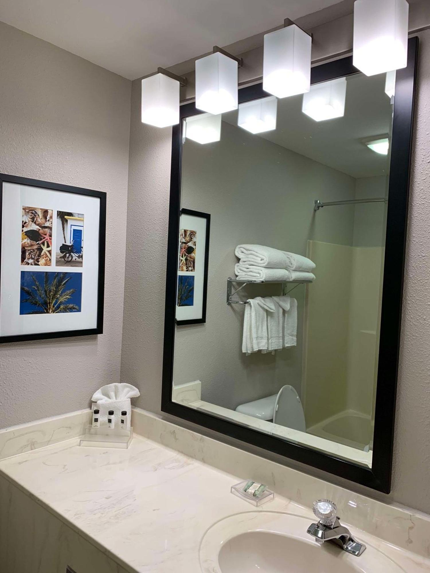 Country Inn & Suites By Radisson Kenosha - Pleasant Prairie Luaran gambar